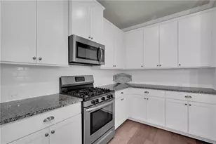 6445 Crosscreek Ln, Flowery Branch, GA 30542 - Photo 12