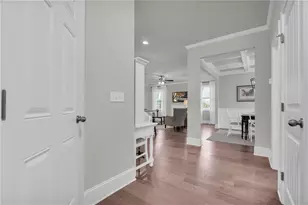 6445 Crosscreek Ln, Flowery Branch, GA 30542 - Photo 8