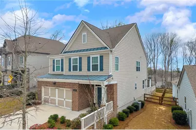 6445 Crosscreek Lane, Flowery Branch, GA 30542 - Photo 2