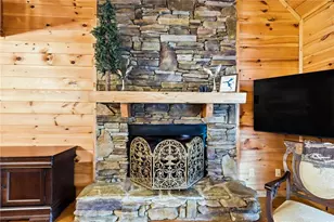 135 Hale Ct, Ellijay, GA 30540 - Photo 10