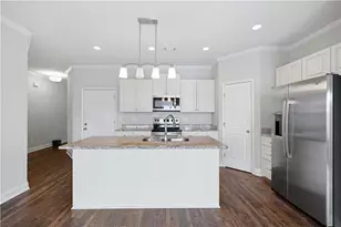 327 Cashes Ct, Lilburn, GA 30047 - Photo 8