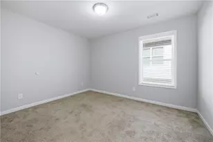 327 Cashes Ct, Lilburn, GA 30047 - Photo 18