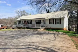 145 E Killian St, Canton, GA 30114 - Photo 2