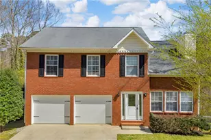 4605 Creek Bluff Dr, Sugar Hill, GA 30518 - Photo 1