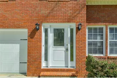 4605 Creek Bluff Drive, Sugar Hill, GA 30518 - Photo 4