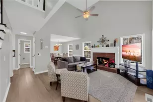 4605 Creek Bluff Dr, Sugar Hill, GA 30518 - Photo 6