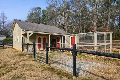 2719 Tribble Mill Road, Lawrenceville, GA 30045 - Photo 32