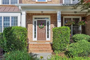 7630 Tenspeed Ct, Flowery Branch, GA 30542 - Photo 2