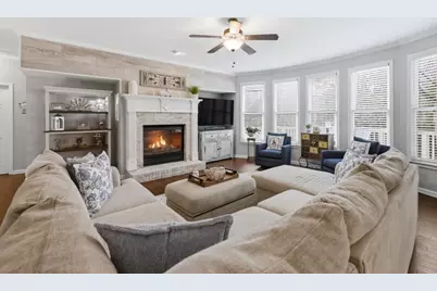 7630 Tenspeed Court, Flowery Branch, GA 30542 - Photo 6