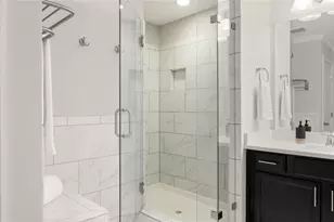 8320 Village Pl, Suwanee, GA 30024 - Photo 34