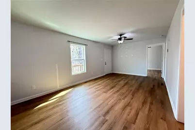 3662 Lakeview Drive, Gainesville, GA 30501 - Photo 10