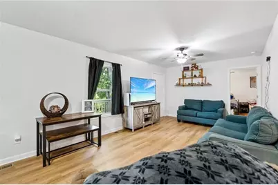 3662 Lakeview Drive, Gainesville, GA 30501 - Photo 8