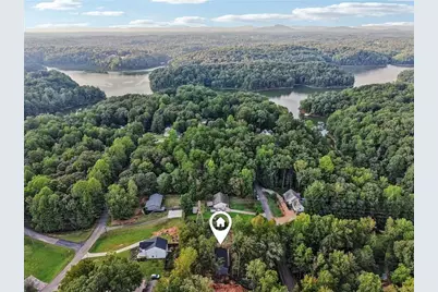 3662 Lakeview Drive, Gainesville, GA 30501 - Photo 4