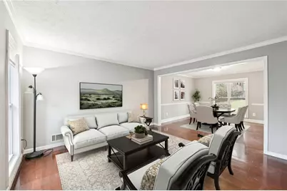 531 Shyrewood Drive, Lawrenceville, GA 30043 - Photo 2