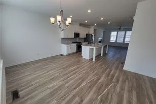 2699 Richmond Row Dr, Suwanee, GA 30024 - Photo 2