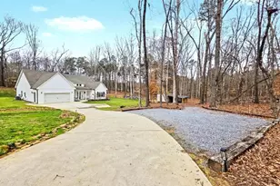 453 Mulberry Rock Rd, Temple, GA 30179 - Photo 2