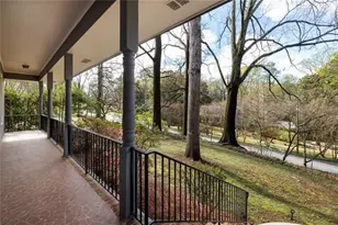 176 E Parkwood Rd, Decatur, GA 30030 - Photo 12