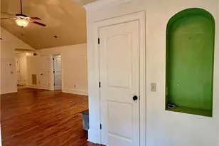 224 Hillcrest Dr, Calhoun, GA 30701 - Photo 14
