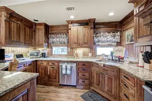 224 Hillcrest Dr, Calhoun, GA 30701 - Photo 16