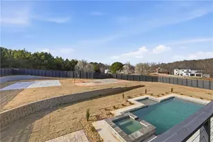 556 Versailles Dr, Auburn, GA 30011 - Photo 36