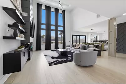 556 Versailles Drive, Auburn, GA 30011 - Photo 4