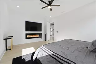 556 Versailles Dr, Auburn, GA 30011 - Photo 30