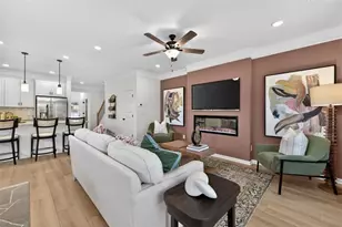 31 Alameda St, Loganville, GA 30052 - Photo 8