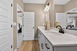 31 Alameda St, Loganville, GA 30052 - Photo 28