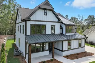 7530 Crestline Dr, Dawsonville, GA 30534 - Photo 2