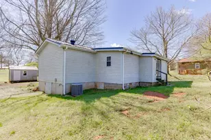 698 Melinda Dr, Winder, GA 30680 - Photo 32