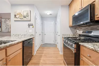 35 Belltree Circle, Newnan, GA 30265 - Photo 6