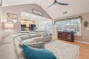 35 Belltree Cir, Newnan, GA 30265 - Photo 2