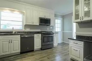 2677 Clairmont Road NE, Atlanta, GA 30329 - Photo 8