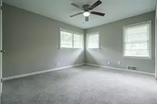 2677 Clairmont Road NE, Atlanta, GA 30329 - Photo 10