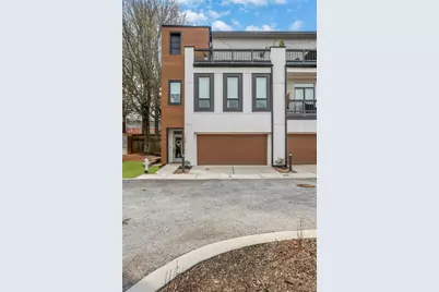 358 Clarendon Court, Gainesville, GA 30501 - Photo 1