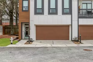 358 Clarendon Ct, Gainesville, GA 30501 - Photo 1