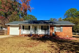 6205 Fieldcrest Dr, Morrow, GA 30260 - Photo 1