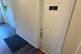 6608 NE Sterling Dr NE, Atlanta, GA 30328 - Photo 4