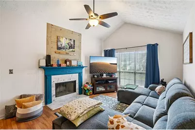 1373 Richland Creek Trail, Sugar Hill, GA 30518 - Photo 6