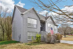 1373 Richland Creek Trail, Sugar Hill, GA 30518 - Photo 4