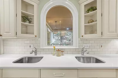 406 Spring House Cove NE, Atlanta, GA 30307 - Photo 14