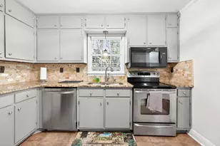 1763 Hearth Stone Circle, Lawrenceville, GA 30043 - Photo 16