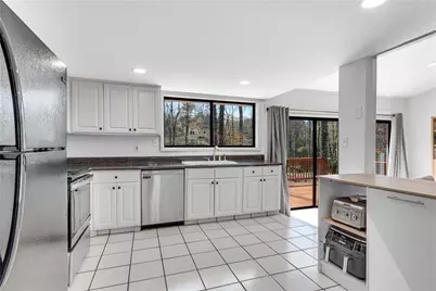 5360 Willow Point Parkway, Marietta, GA 30068 - Photo 10