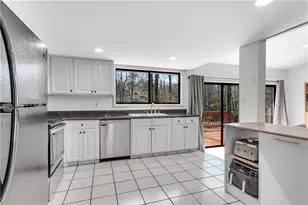 5360 Willow Point Pkwy, Marietta, GA 30068 - Photo 10