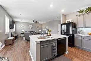 720 Cherokee Rose, Bremen, GA 30110 - Photo 6