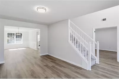 6009 Redtop Loop, Fairburn, GA 30213 - Photo 4
