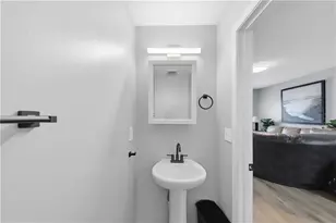 2166 Braxton Road SW, Atlanta, GA 30331 - Photo 8