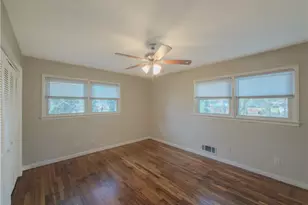 2428 Pine Springs Ct, Decatur, GA 30034 - Photo 4