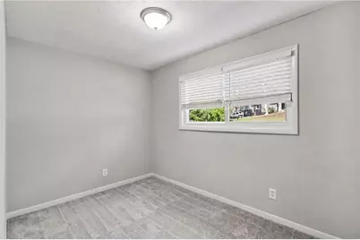 2280 Chestnut Log Loop, Lithia Springs, GA 30122 - Photo 8