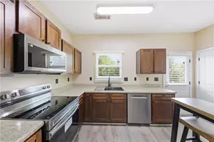 2164 Braxton Road SW, Atlanta, GA 30331 - Photo 4